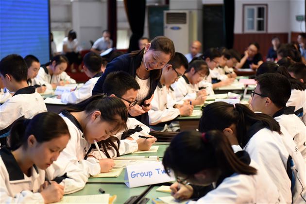 秋高气爽新气象 教苑更翻新华章——棠外成功承办2017全省初中英语教学展评活动并获佳绩