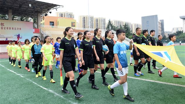 双流区青少年校园足球联赛总决赛落下帷幕——棠外男足未尝败绩摘下（小学、初中、高中）组桂冠