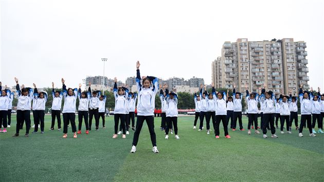 团结奋进，展班级风貌，凝心聚力，树团队意识——记棠外第十四届队列队形跑操比赛