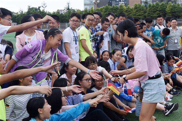 兴趣是最好的老师，棠外特色小语种六语课程本学期全面开展
