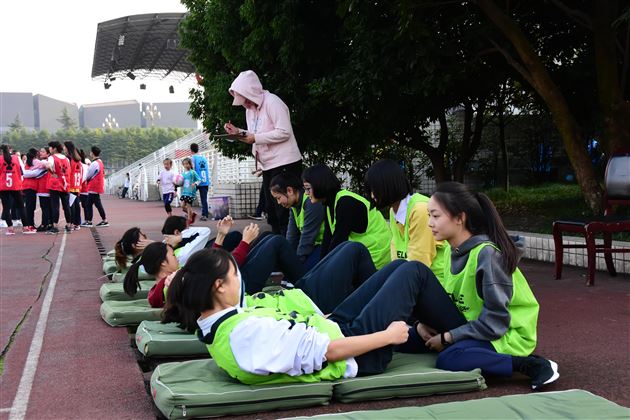 达标争优 强健体魄——棠外2017年学生体质健康数据测试圆满结束