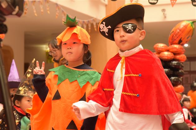 Happy Halloween Fashion Show——棠外实验幼儿园2017年万圣节活动