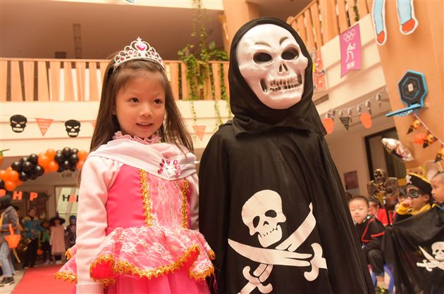 Happy Halloween Fashion Show——棠外实验幼儿园2017年万圣节活动
