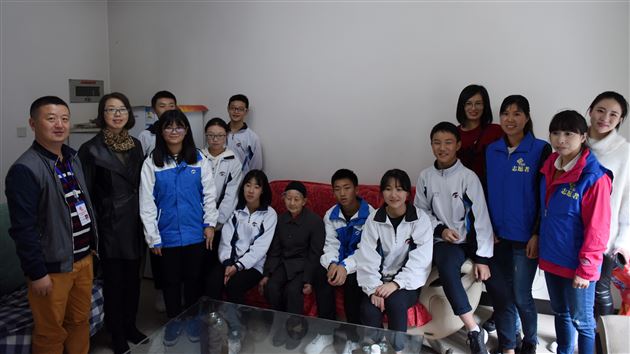 美味情缘聚温情，志愿服务暖人心——记棠外青年志愿者服务行动