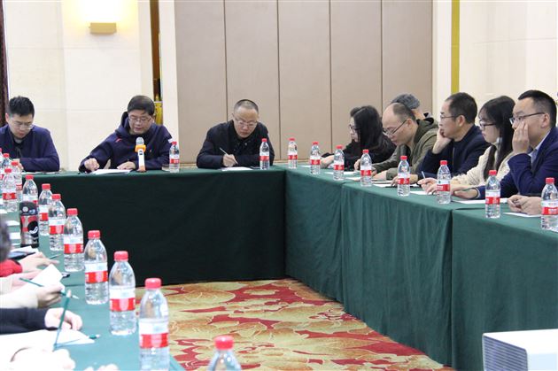 不忘初心 牢记使命——棠外“路遥”年级组高2017级开展党小组活动