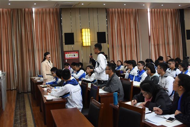 浙江名师走进棠外系列活动——高中英语浙派蜀派教学交流研讨会暨棠外英语初、高中联合教研活动