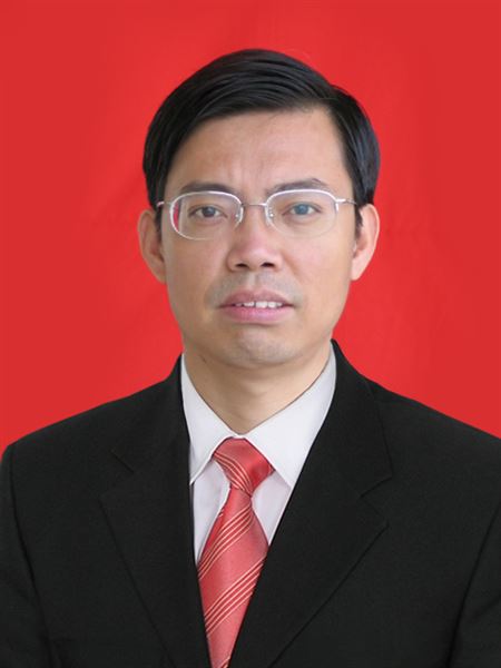 朱晓波，男，1963年03月生，1984年7月参加工作，2000年4月加入中国共产党，本科学历，党委委员、副校长兼宣招处主任。