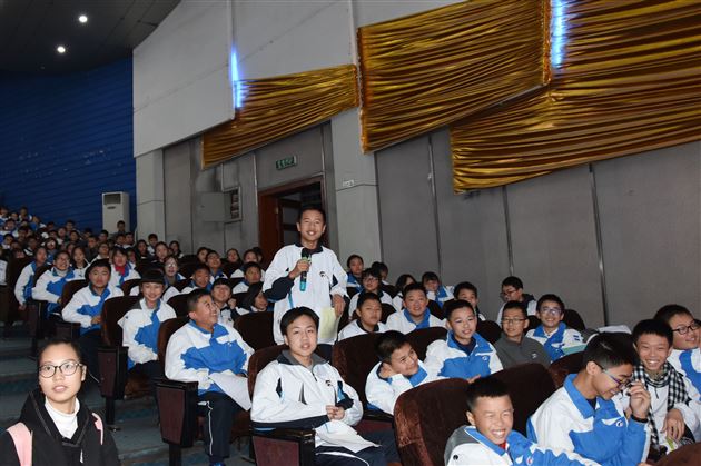 未雨绸缪，棠外开展“校园霸凌心理因素探究与预防”知识讲座