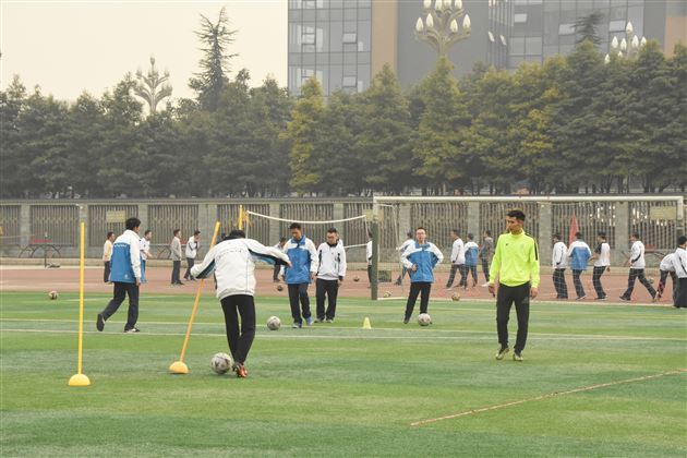 绸缪新高考，棠外在行动，推行选课制，体育已先行——棠外艺体卫处联合高中教务处开展体育选课走班教学督导调研