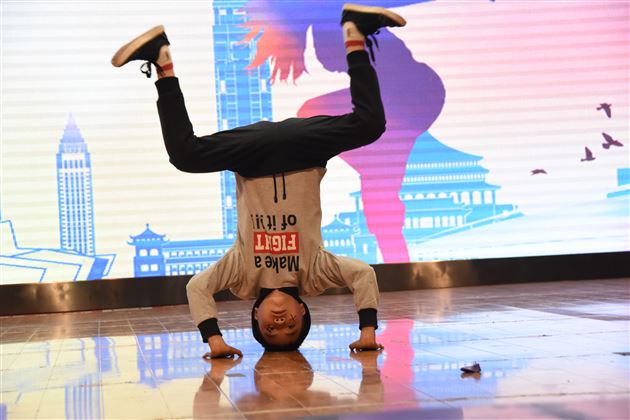 棠外第四届艺术节音乐类活动取得圆满成功