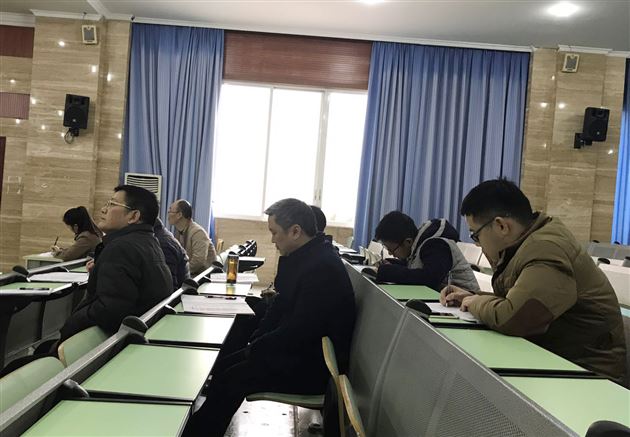 棠外初高中历史组举行联合教研活动