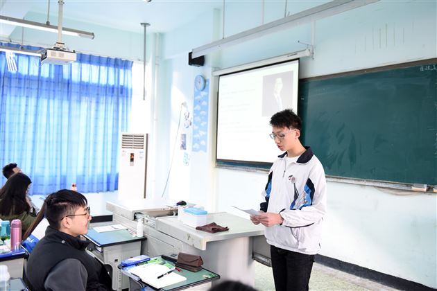 “你我的路”——李博士做客棠外畅谈“成长经历和人生规划”