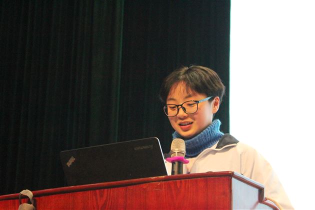 聆听·寻找·追逐——记棠外高2016级生涯规划讲座