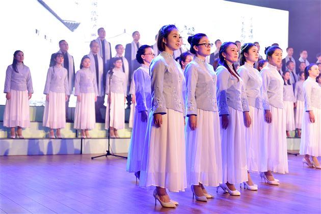 观乎人文则能化成天下 本于国学方可泽被四方——棠外在双流区教职工“国学经典诵”比赛中一举夺魁