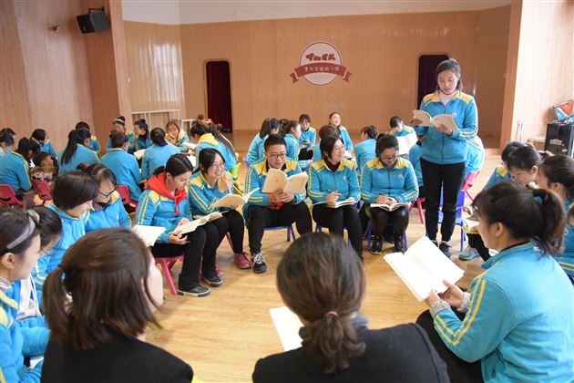 以棠外气质 铸棠外品格 展棠外精神