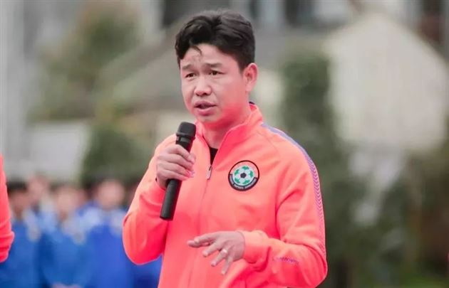 05梯队中方教练张贞杰发表讲话