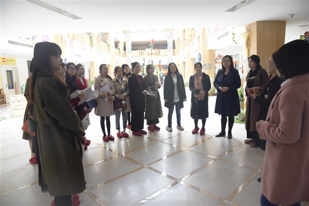 辐射同行 助力发展——棠外实验幼儿园接待新津县幼教同行进行参观交流