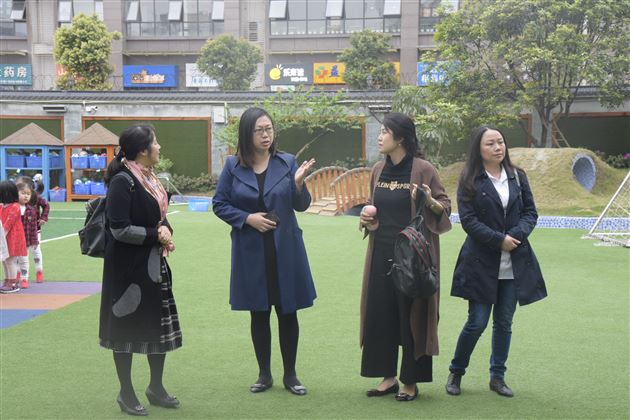 辐射同行 助力发展——棠外实验幼儿园接待新津县幼教同行进行参观交流
