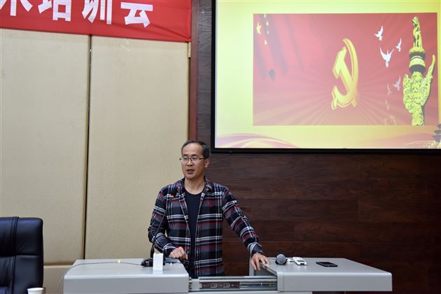 培养领袖气质 争做青年学子楷模——棠外高中支部开展青年学生党校培训学习活动