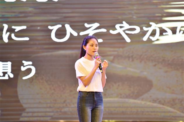 初中部隆重举办外语艺术节