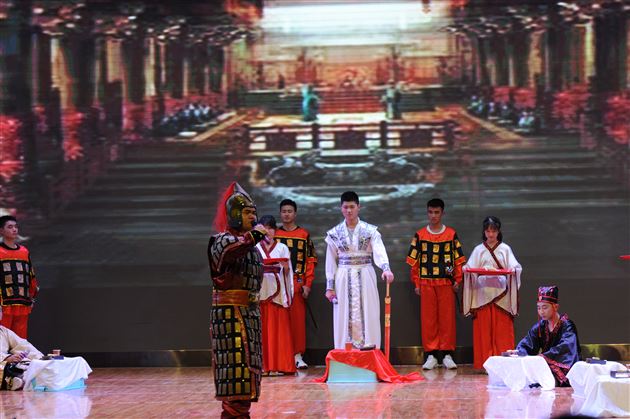 话剧小舞台有你“剧”精彩——高中举行学生综合素质培养系列活动
