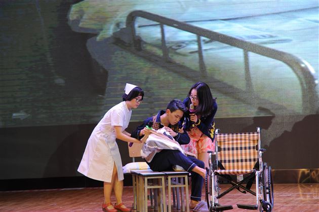 话剧小舞台有你“剧”精彩——高中举行学生综合素质培养系列活动