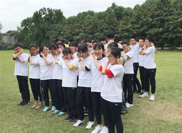 高2016级开展素质拓展研学之旅——棠外高中学生综合素质培养系列活动