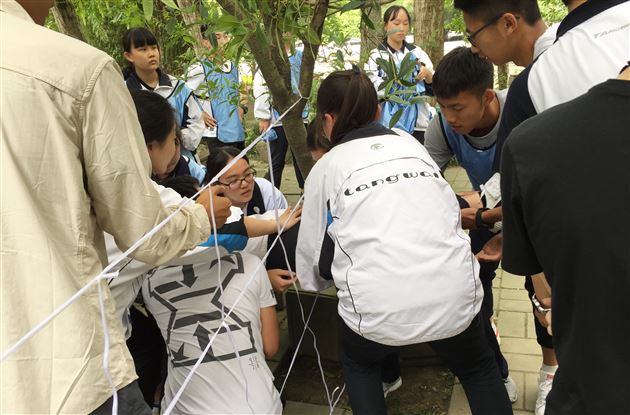 高2016级开展素质拓展研学之旅——棠外高中学生综合素质培养系列活动