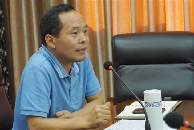 读书之乐何处寻数点梅花天地心——高中教师“共享阅读会”读书沙龙活动圆满举行