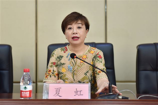 四川省青少年机器人竞赛裁判员资格认证暨首届城市青少年机器人联谊赛赛事培训在棠外举行