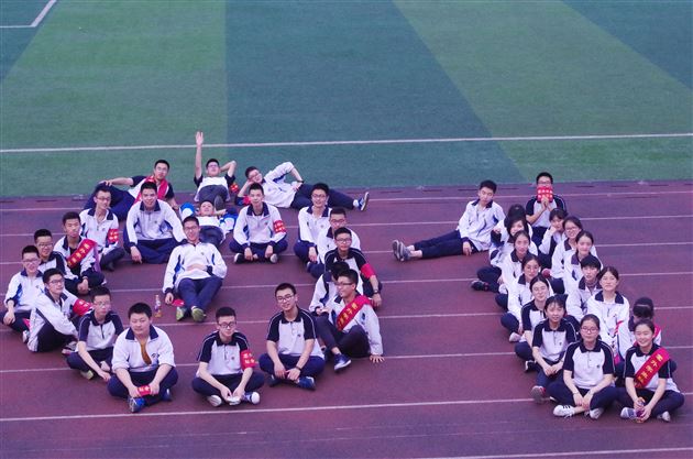 诗书当酒风雨作画——高中部学生综合素质培养系列活动