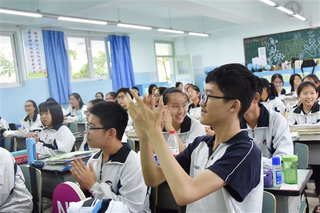 青春颜懵懂心——记棠外“525心理健康节”系列活动（一）