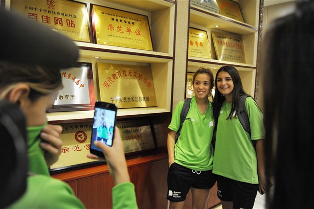 阿根廷足球代表团到棠外交流访问