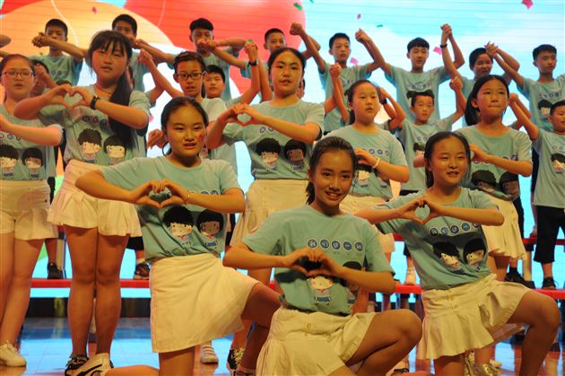 感谢世上爱我的人和我爱的人——棠外附小隆重举行2018届学生毕业典礼