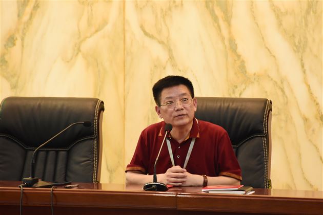 学党章强师德迎七一——棠外初中支部开展“遵党章、学党章、讲党章”学习培训活动