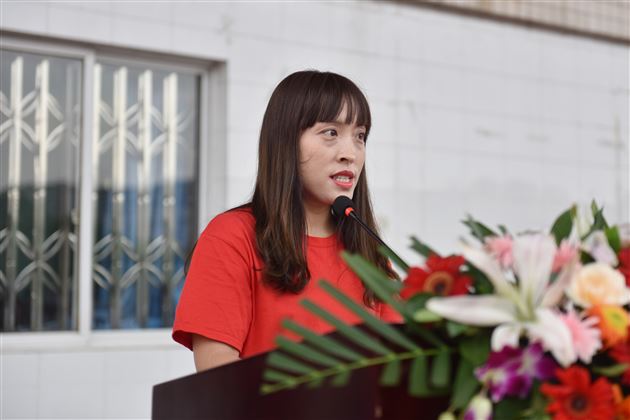 继往开来谋新局承上启下续辉煌——棠外高中部2018——2019学年度开学典礼暨教师节庆祝表彰大会