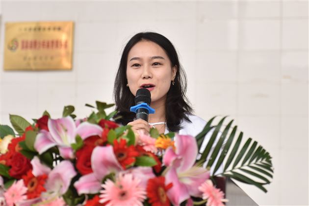 加油，向未来——棠外初中部隆重举行新学年开学典礼暨教师节庆祝表彰大会