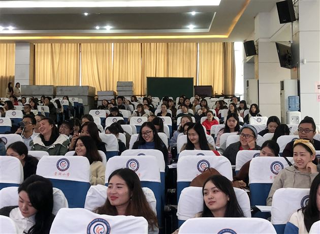 棠外孙晓晖老师受邀为双流区新教师作培训