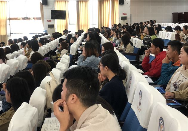 棠外孙晓晖老师受邀为双流区新教师作培训