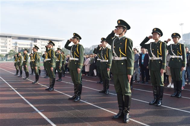 风展红旗美如画情驻我心永爱她——棠外第十四届新老国旗班交接仪式