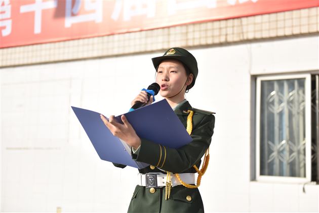 风展红旗美如画情驻我心永爱她——棠外第十四届新老国旗班交接仪式