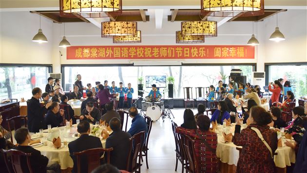 鹤发童颜再相逢便胜却人间无数——棠外重阳节敬老活动