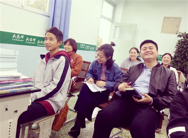 疯狂为你的Idol打Call——国际部英国留学微体验分享会