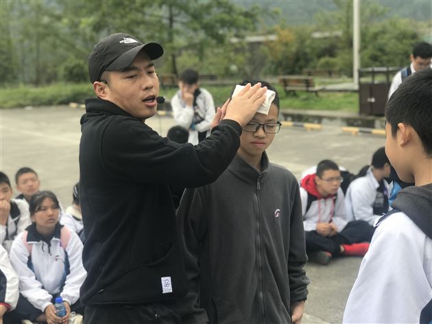 居安当思危防灾人为先——棠外初2017级师生于映秀举行社会实践活动