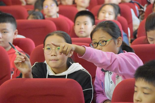 碧血黄沙漫谈西语——记初2018级多语种沙龙西班牙专场