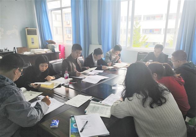 “新高考、新课标”双流区初高中联合地理教研活动在我校顺利开展