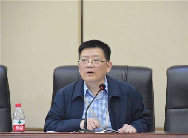 深入学习砥砺前行——中共成都棠湖外国语学校第二支部召开10月党员会议