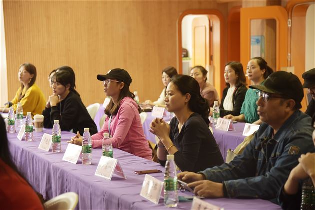 架好一座桥把好一道关形成一股劲——棠外实验幼儿园第六届家委会成立