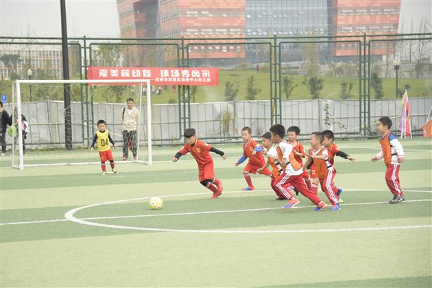 棠外实验幼儿园足球队再夺桂冠