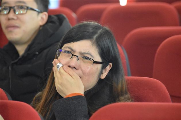 学习劳模精神争创一流业绩——记初中部教职工大会